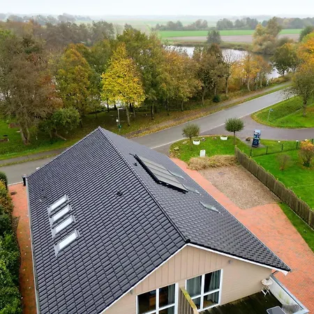 Haus Zwischen Den Wehlen Bei Buesum, 16 Personen