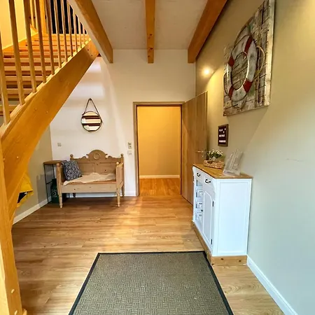 Haus Zwischen Den Wehlen Bei Buesum, 16 Personen * Westerdeichstrich