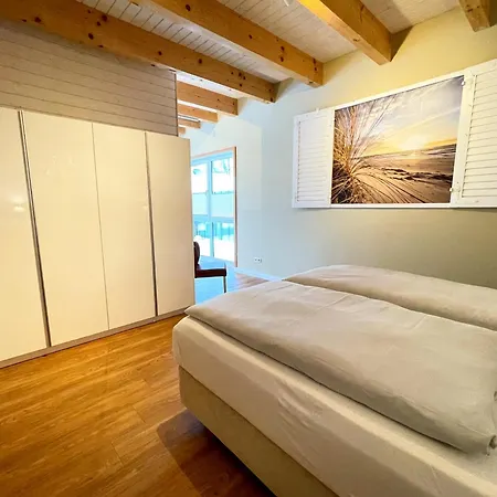 Haus Zwischen Den Wehlen Bei Buesum, 16 Personen Dom wakacyjny Westerdeichstrich