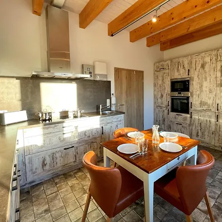 Haus Zwischen Den Wehlen Bei Buesum, 16 Personen Westerdeichstrich